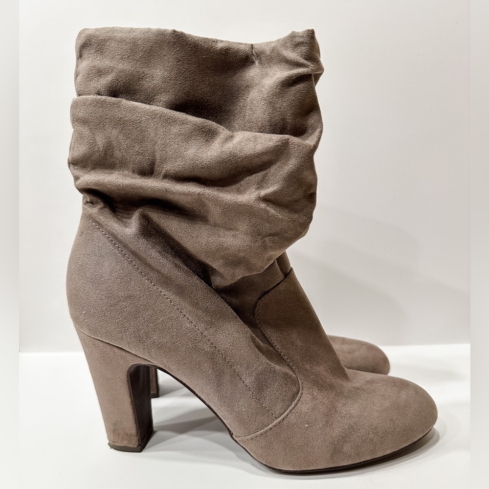 Kelly & Katie Brown Tagazee Slouch Booties